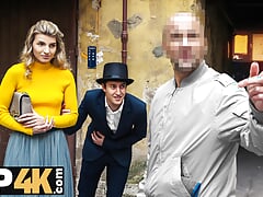 HUNT4K. Provocative girl leaves boyfriend alone and gets bonked in bottom
