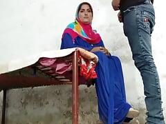 Salay tune gand ma q dala muslim hijab college girl sex with local desi boy leak viral video mms