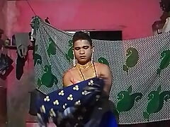 Madhuri Bhabhi crossdressing