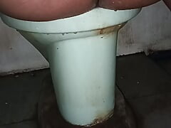 Cleaning my ass